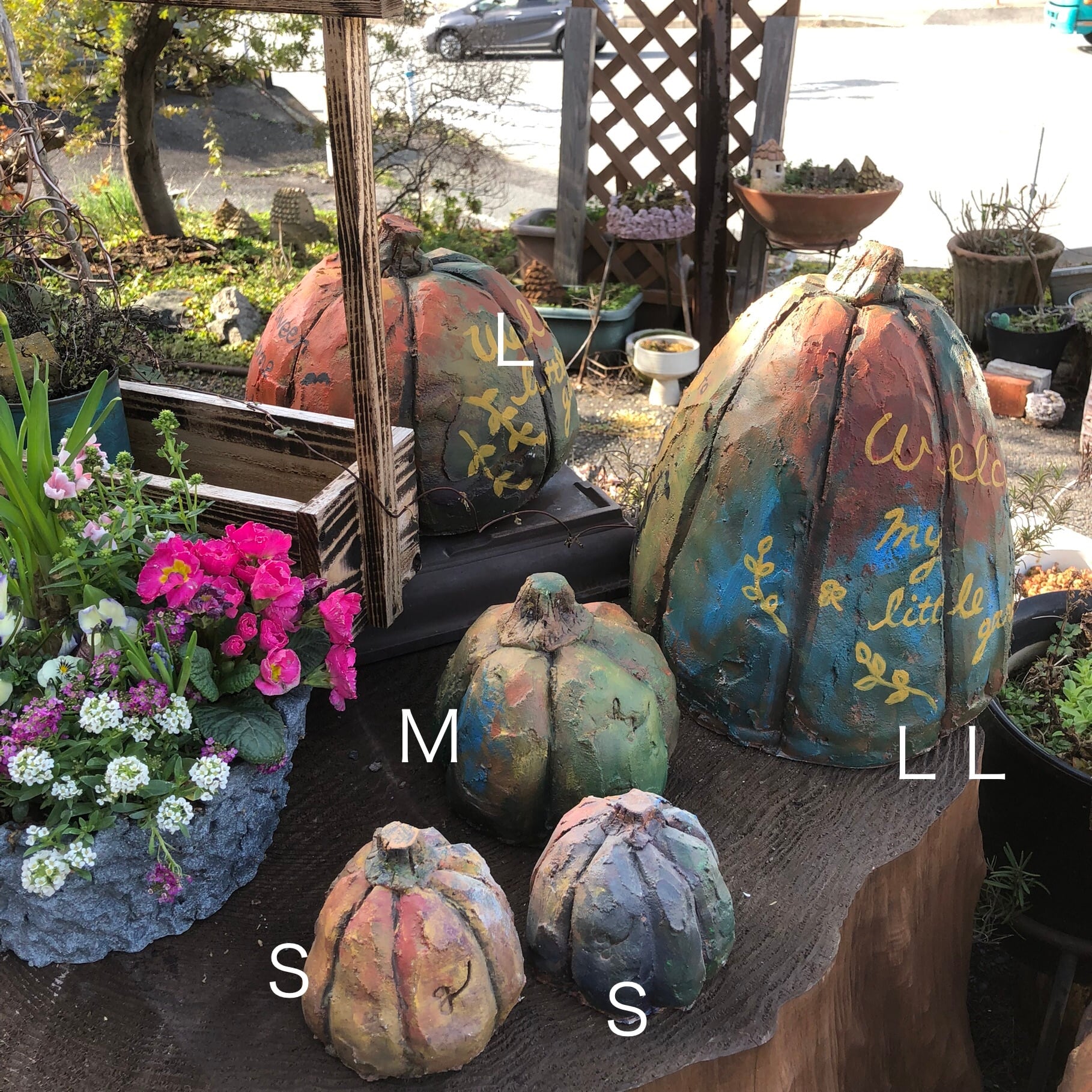 モルタル造形 高さ73センチ