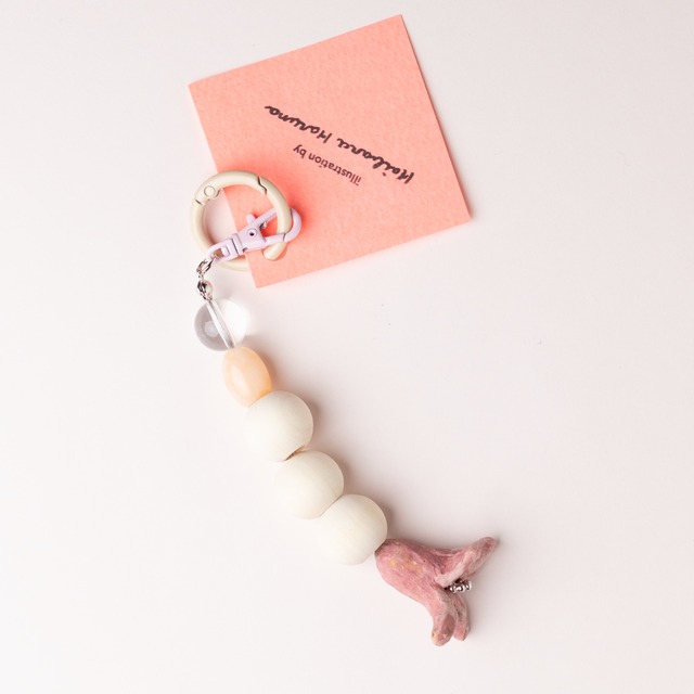 < はいばら はるな > 陶ビーズ付きチャーム・タコさんウィンナー