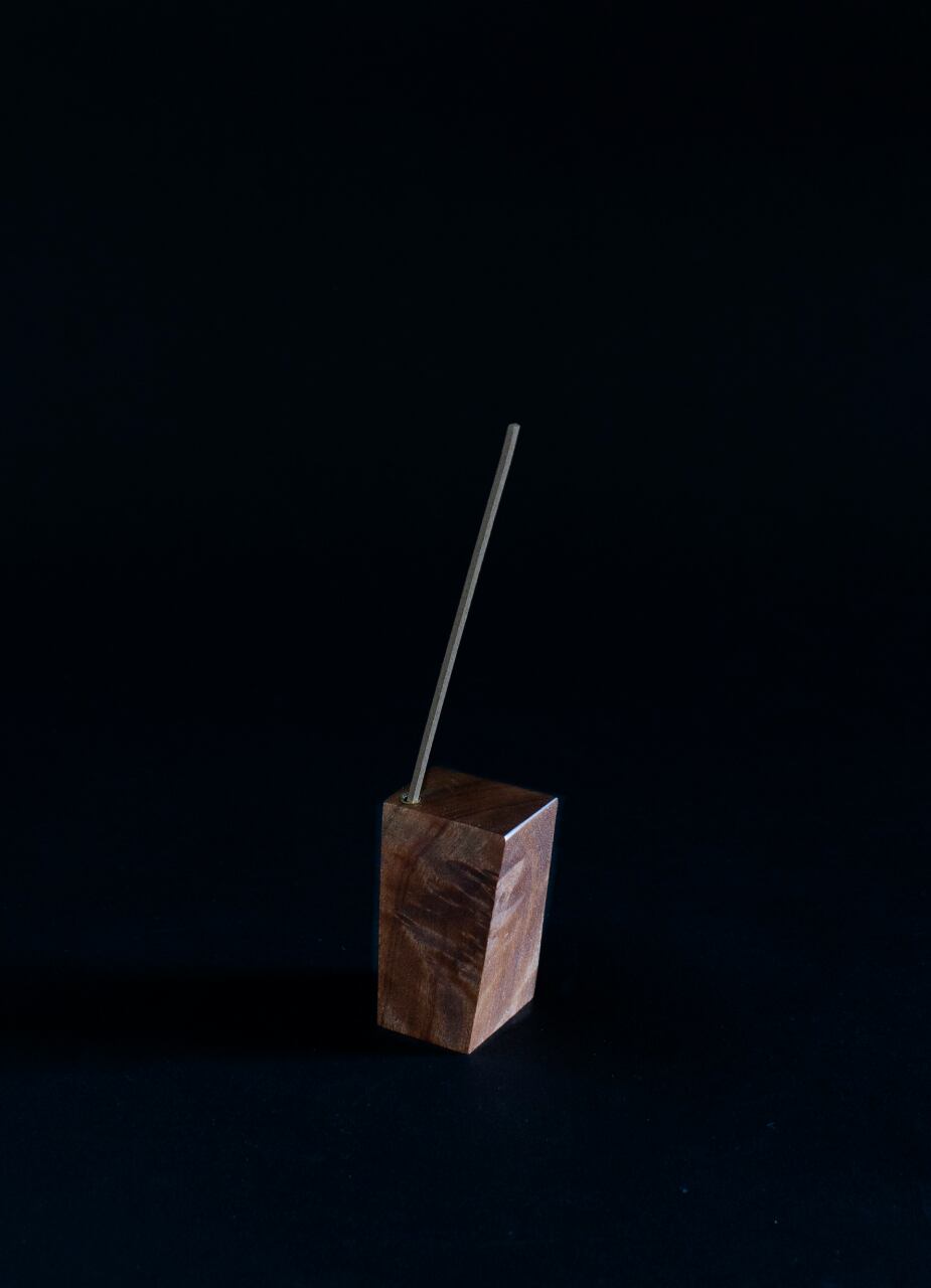 TANI | Incense Holder <Wood>