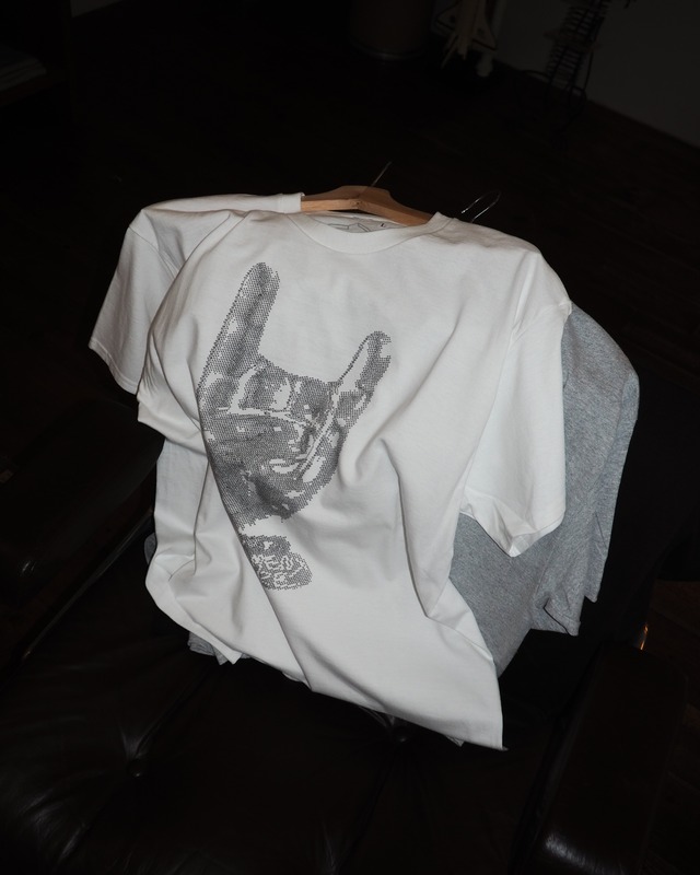 ORNAMENT STORE "Past archive products" White T-shirts