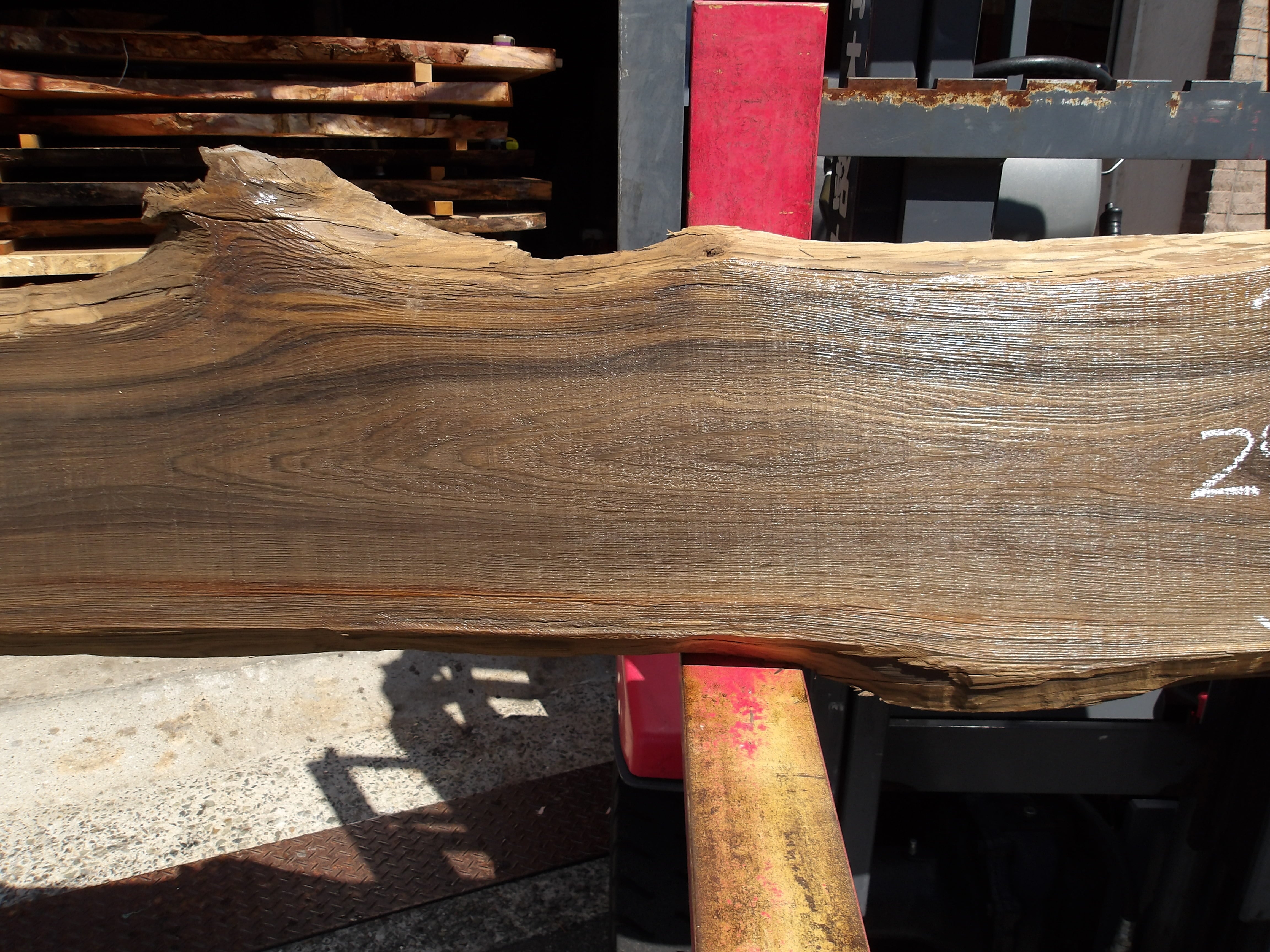 神代杉・鳥海山産（OMT-381)総丈長さ4060㎜X幅210㎜～390㎜X厚