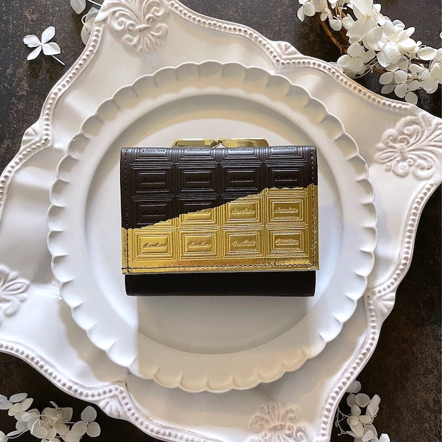 訳あり品:革のビターチョコ・三折財布(金の包み紙)