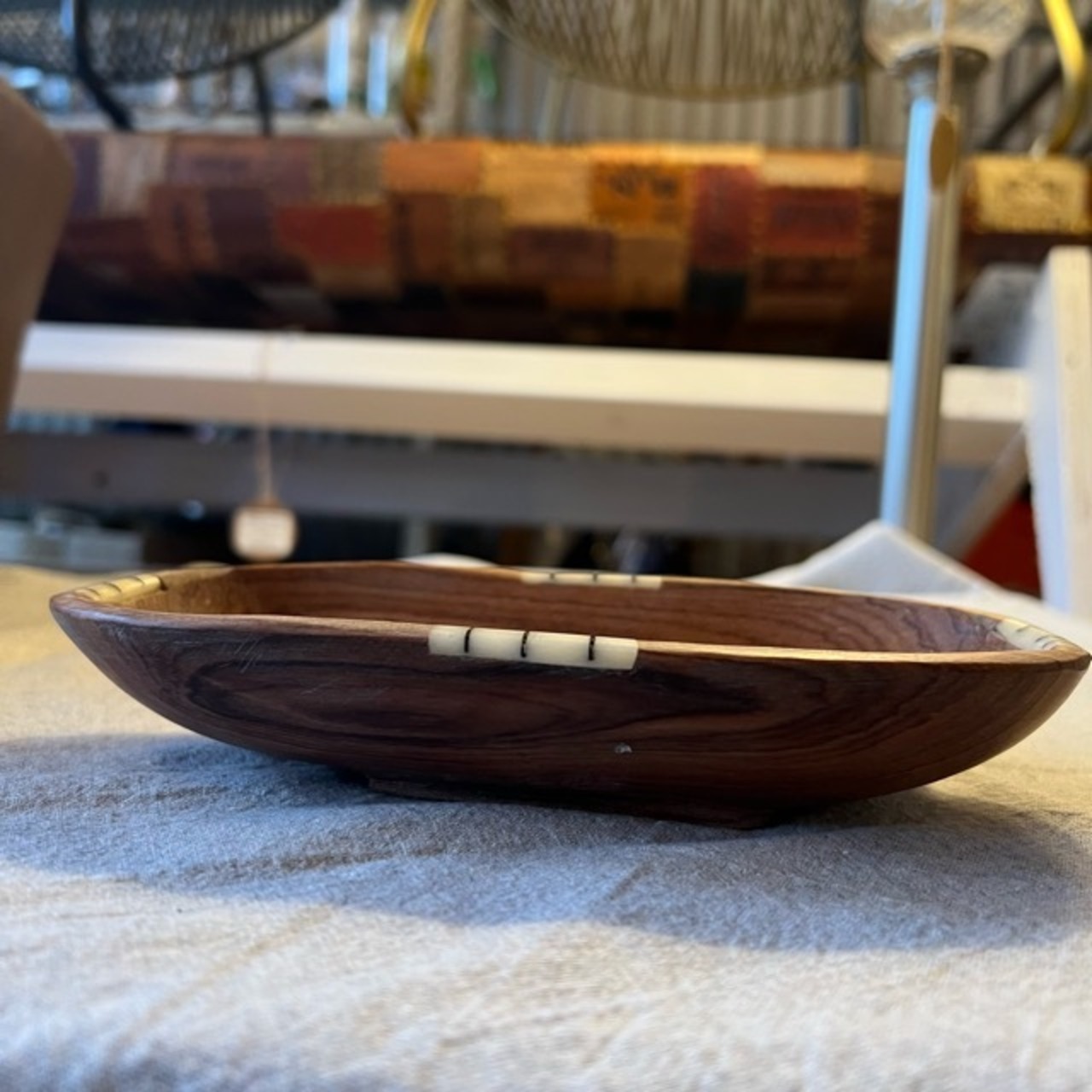 Kenya Square Olive Wood Tray 3type / ケニア オリーブウッド 四角 トレイ 全3種 ウッドトレー 小物入れ キャッシュトレイ コイントレイ ワンポイント 牛骨 インテリア雑貨 アクセサリー収納 ハンドメイド ナチュラル ウッディ おしゃれ ギフト プレゼント