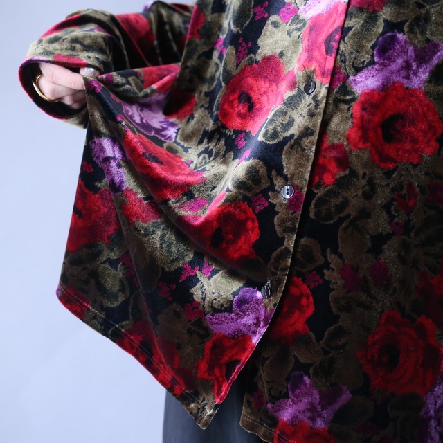 beautiful flower pattern loose silhouette velours shirt