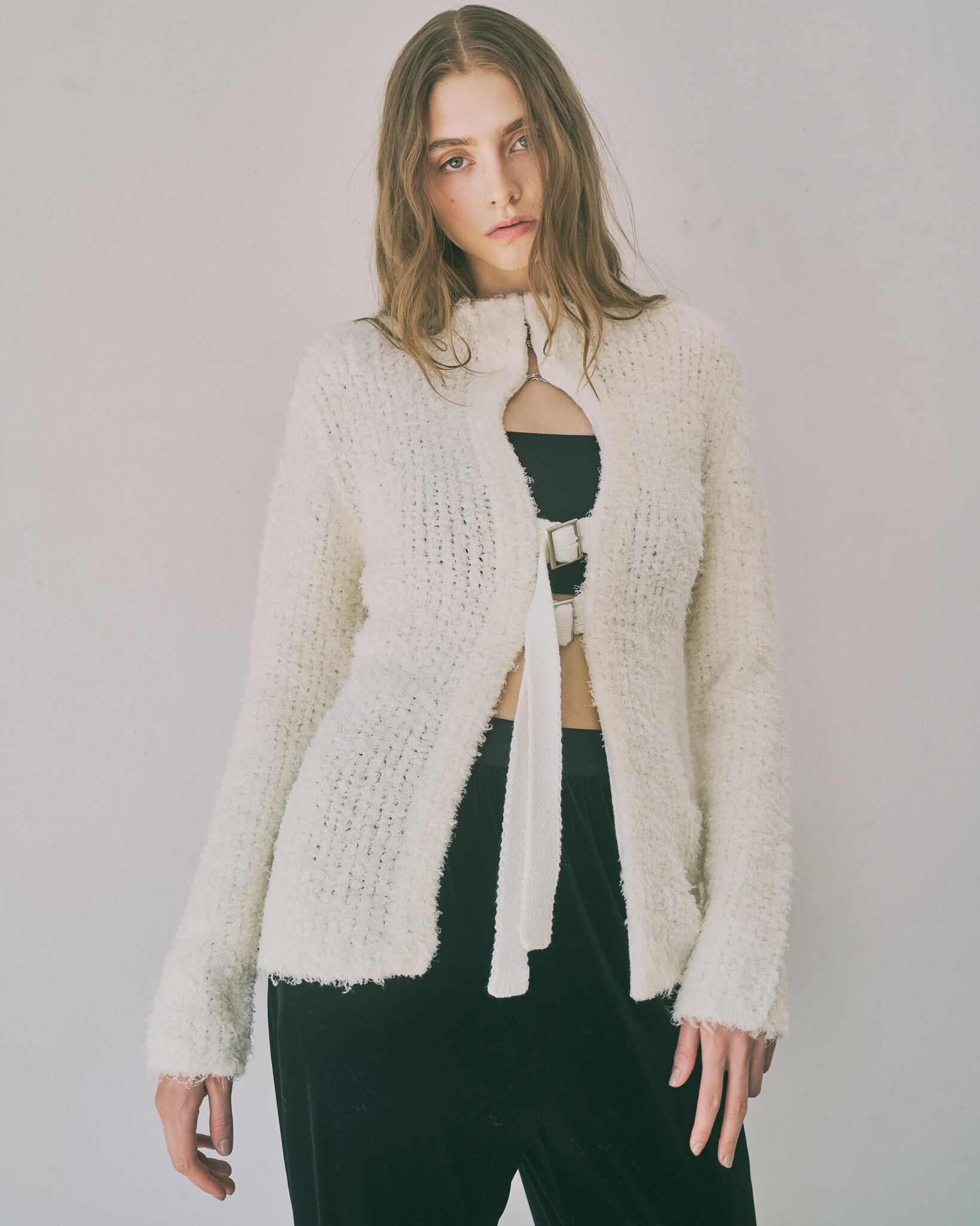 今季新作 HYEON belt cardigan white カーディガン HYEON (ヘヨン) official online store