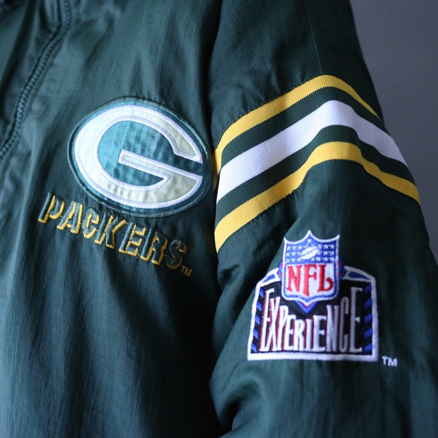 "reversible" NFL Green Bay Packers over silhouette nylon blouson