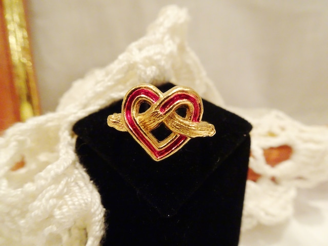 vintage ring.