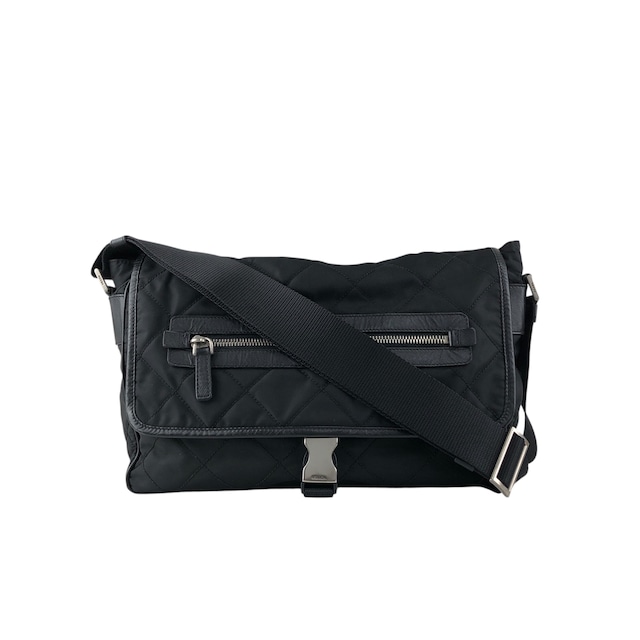 PRADA プラダ ショルダーバッグ ブラック トライアングルロゴ ナイロン キルティング サフィアーノ vintage ヴィンテージ オールド g5c3is