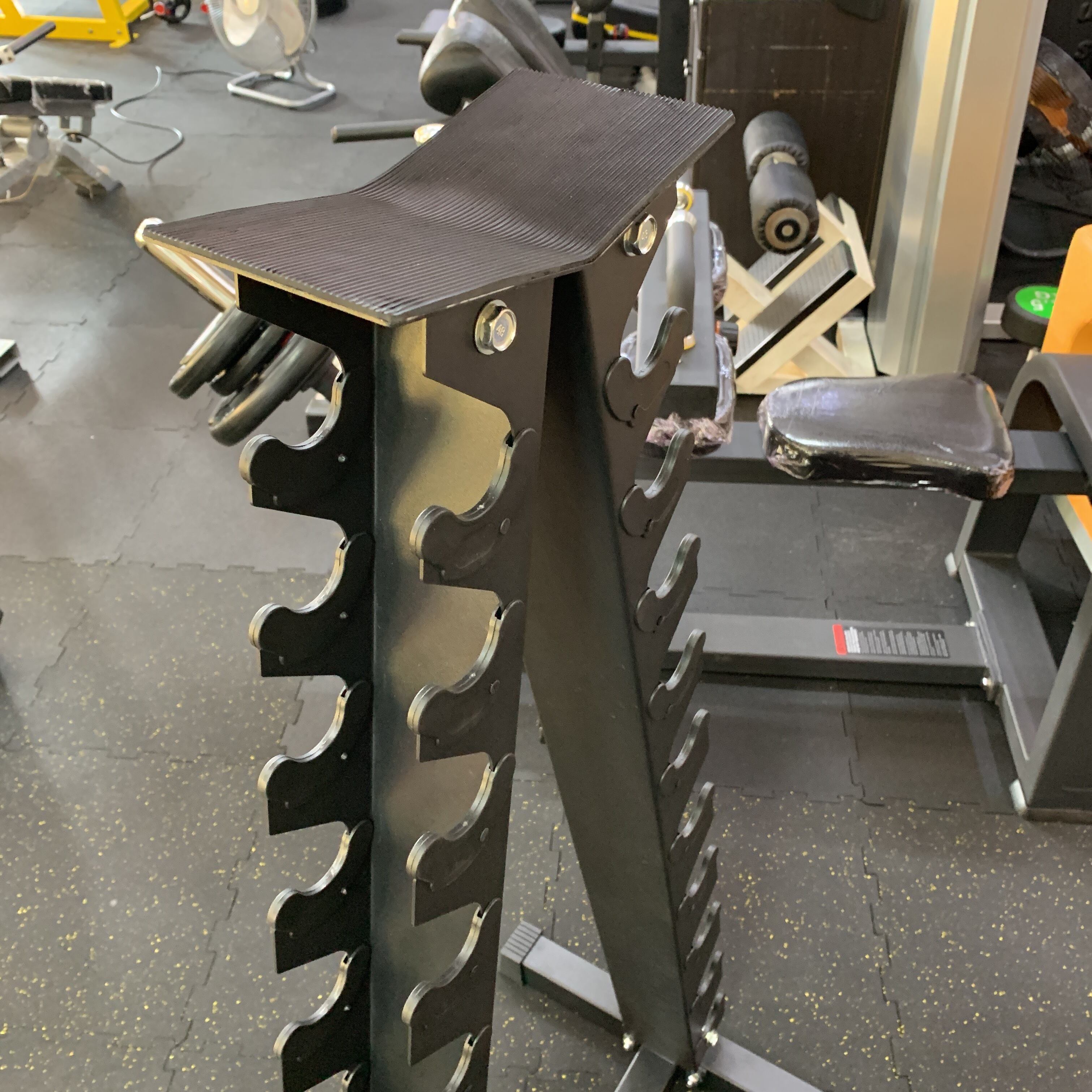 縦型ダンベルラック 1kgから10kg 用 | 筋トレ倶楽部 by LBGYM