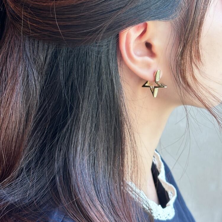 星リングピアス | lattencos