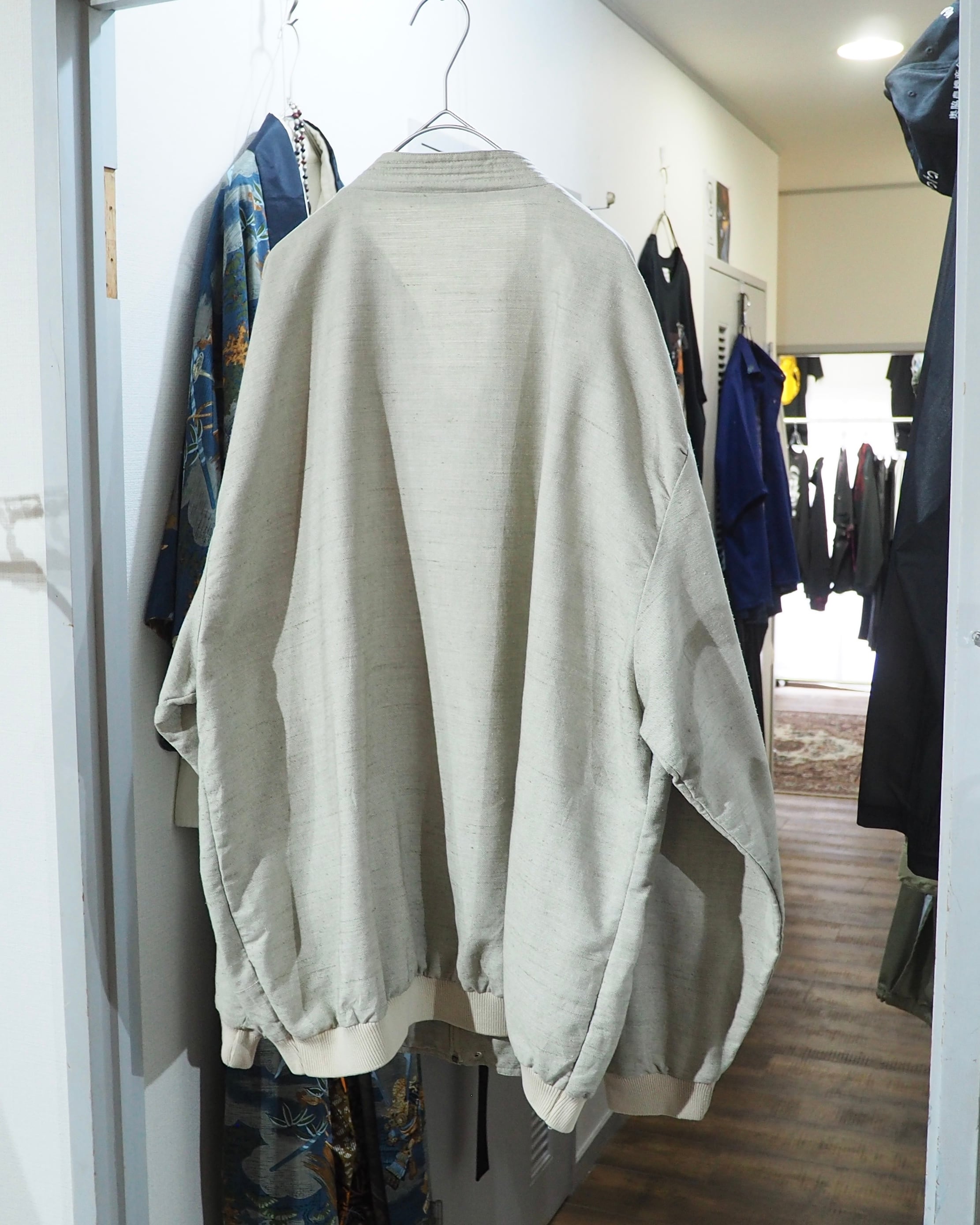 ” 無垢 ” Ecru White Color vintage Over silhouette No collar jacket