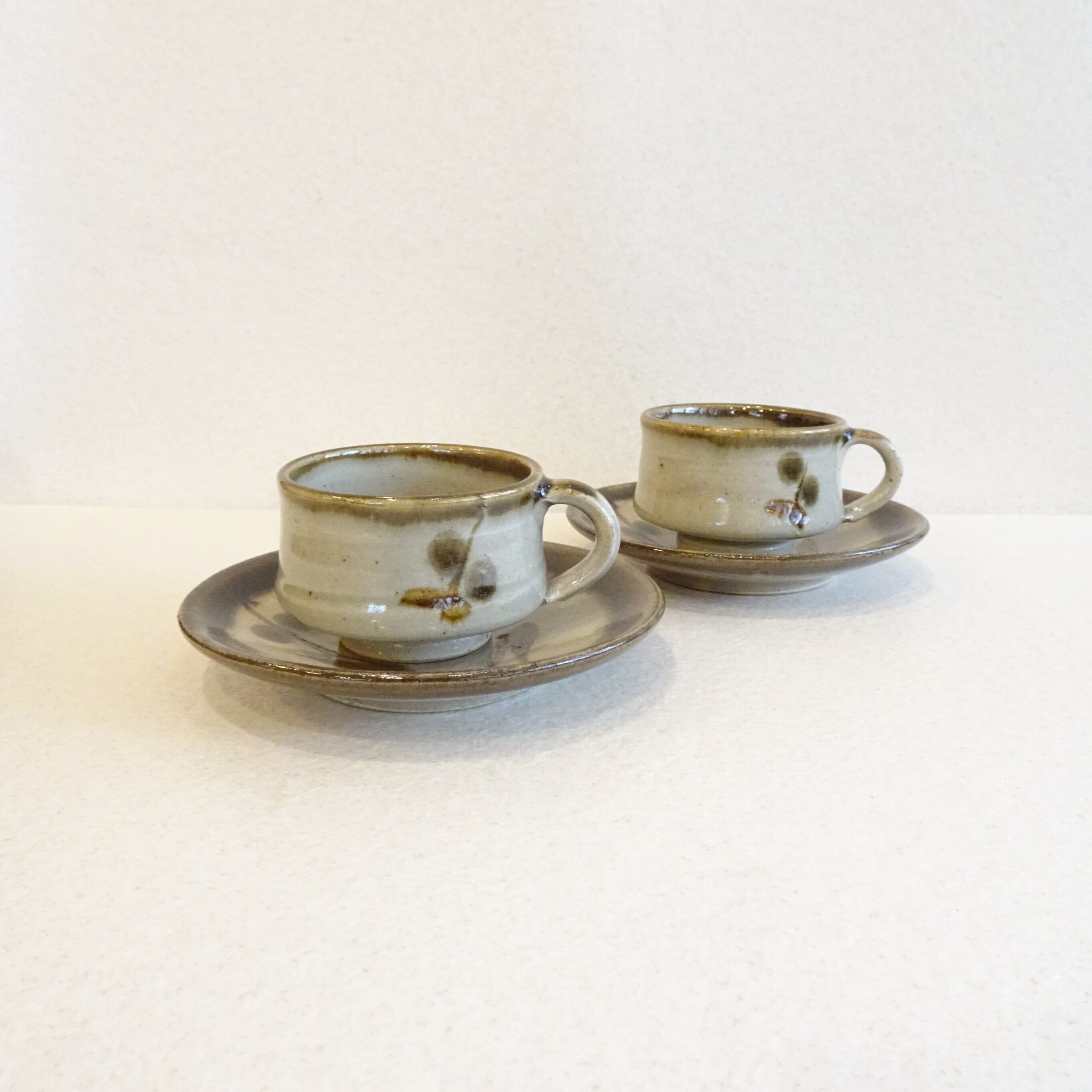 背の低い益子焼カップ&ソーサー 2客セット