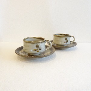 背の低い益子焼カップ&ソーサー 2客セット