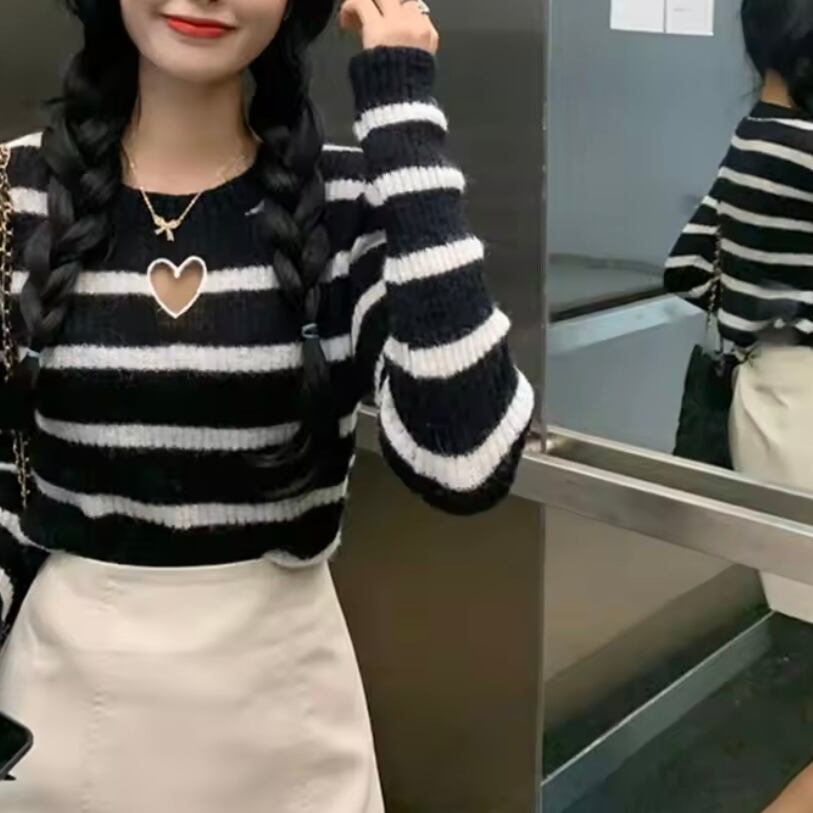heart cutting border knit