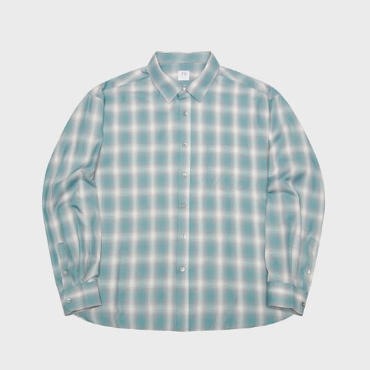 少量入庫！☆TWICE モモ 着用！！【TLE0】All day ombre shirt_Green