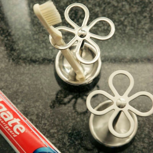 4-HOLES TOOTHBRUSH HOLDER (SATIN)