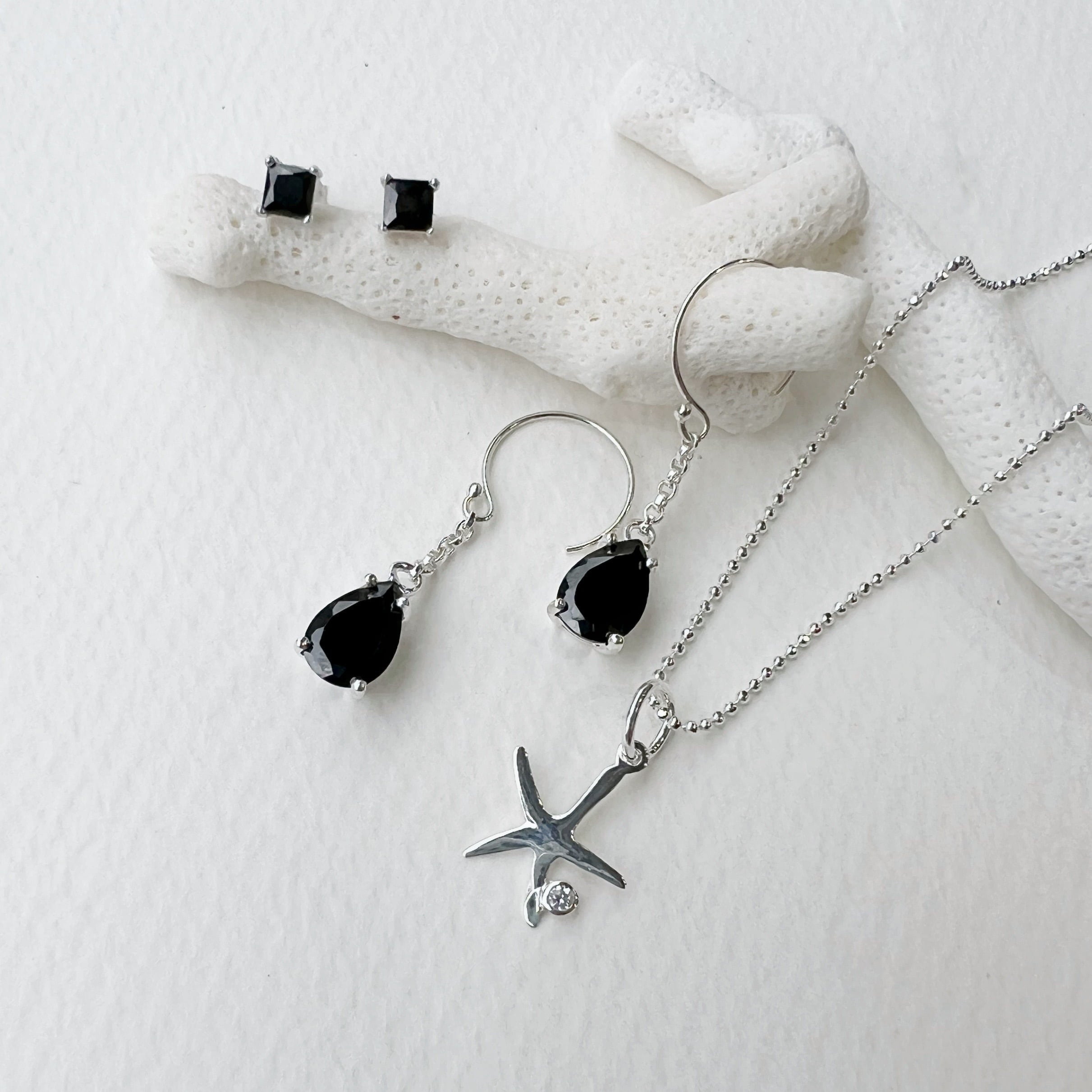 Lagoon Original ブラックジルコニア ロングピアス | 【公式通販】鎌倉