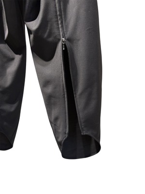 【26SS】MUKASA ムカサ/ BACK ZIP TROUSERS