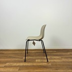 MAGIS TROY 4 legs Chair SD2382  black × PP beige 1733C マジス トロイ 4レッグス チェア ブラック × ベージュ デザイナーズ家具 保証あり【未使用品】【200サイズ】