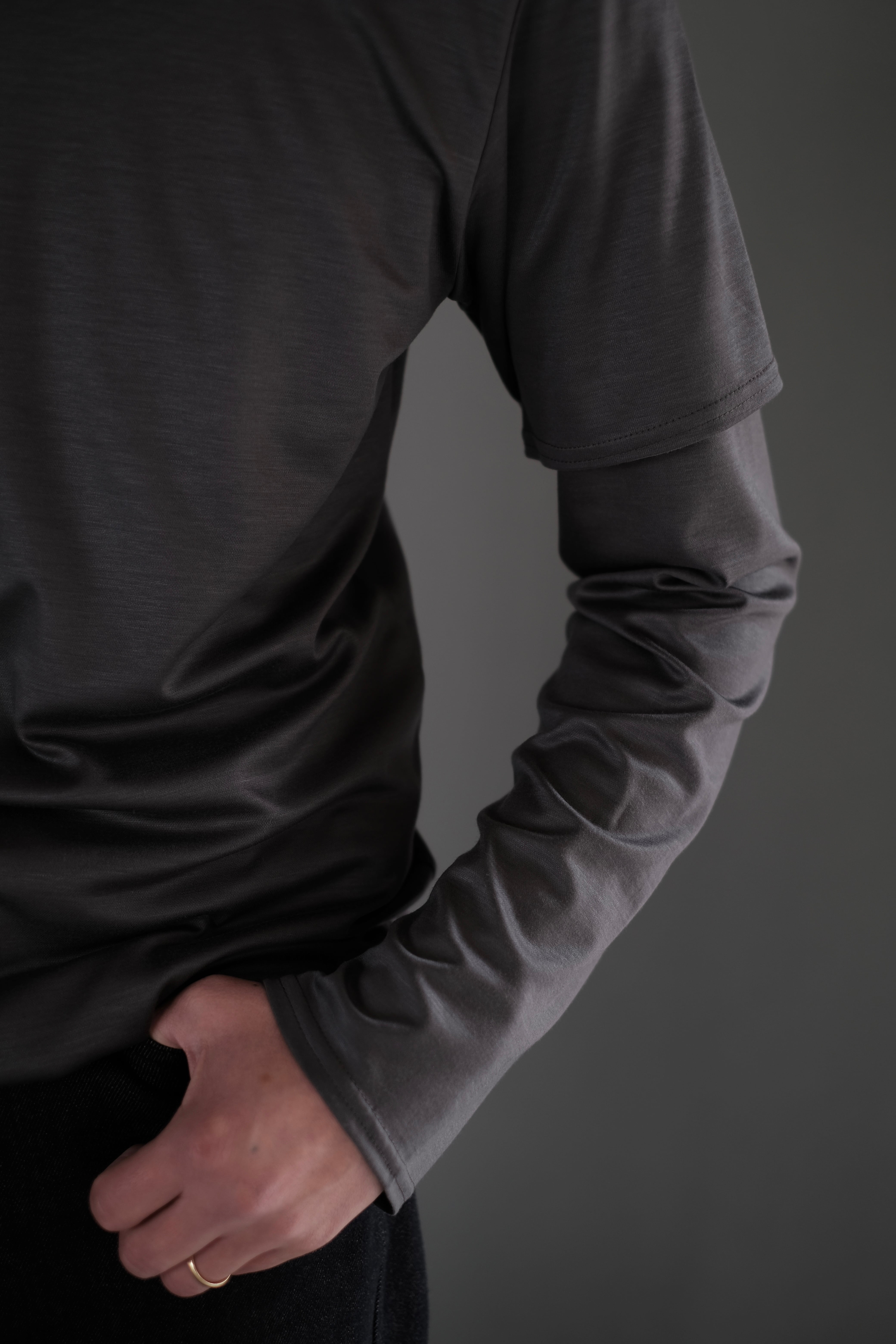 OMAR AFRIDI / H/S TEE 