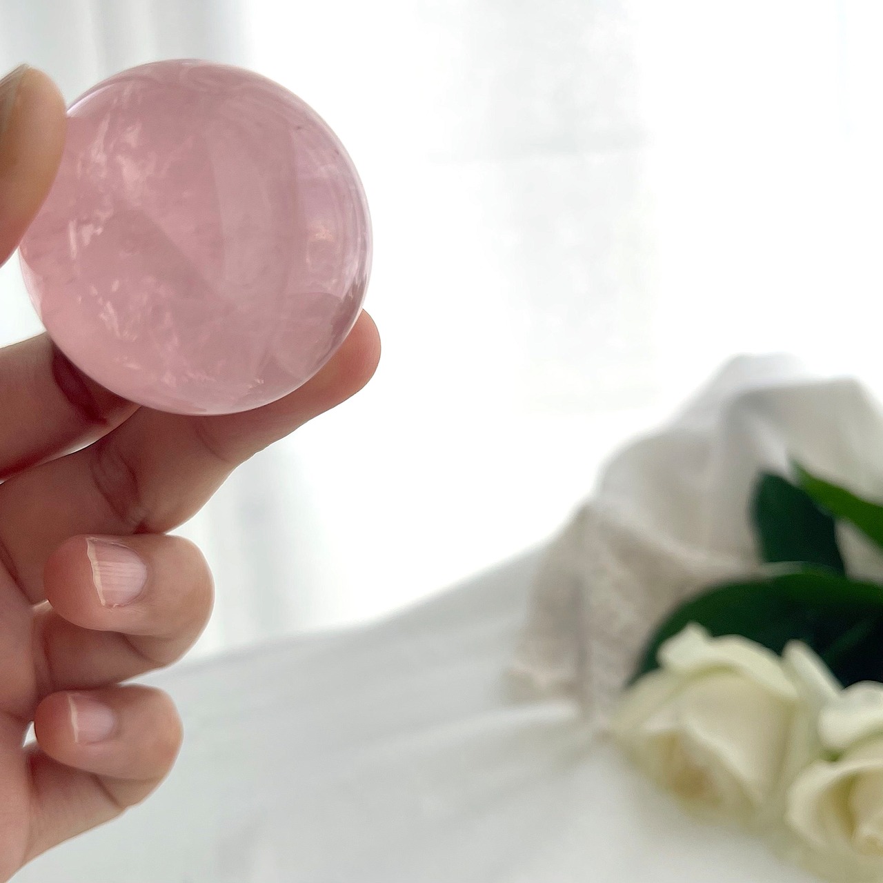 スターローズクォーツ*スフィア*250804-02*天然石*置き物*インテリアストーン