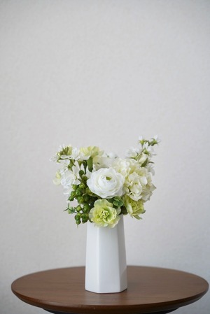 【高級造花】ラナンキュラスのブーケ Sサイズ ※見本品※