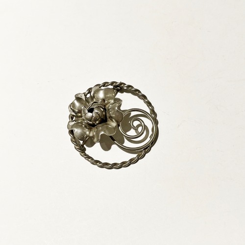 Vintage Sterling Silver Fower Brooch