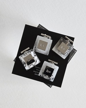 PERFUME CUBE. [black gradation]