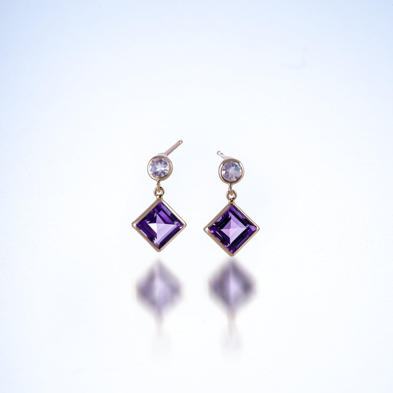 未使用 ローズクォーツ アメリカンピアス K18 イエローゴールド K18