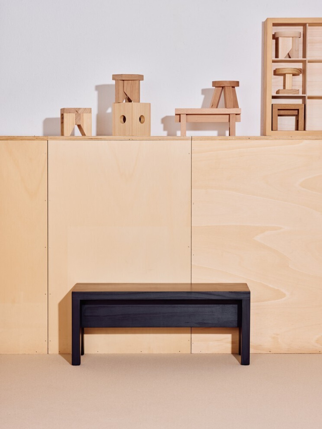 HAY / MANOLITO STOOL LONG