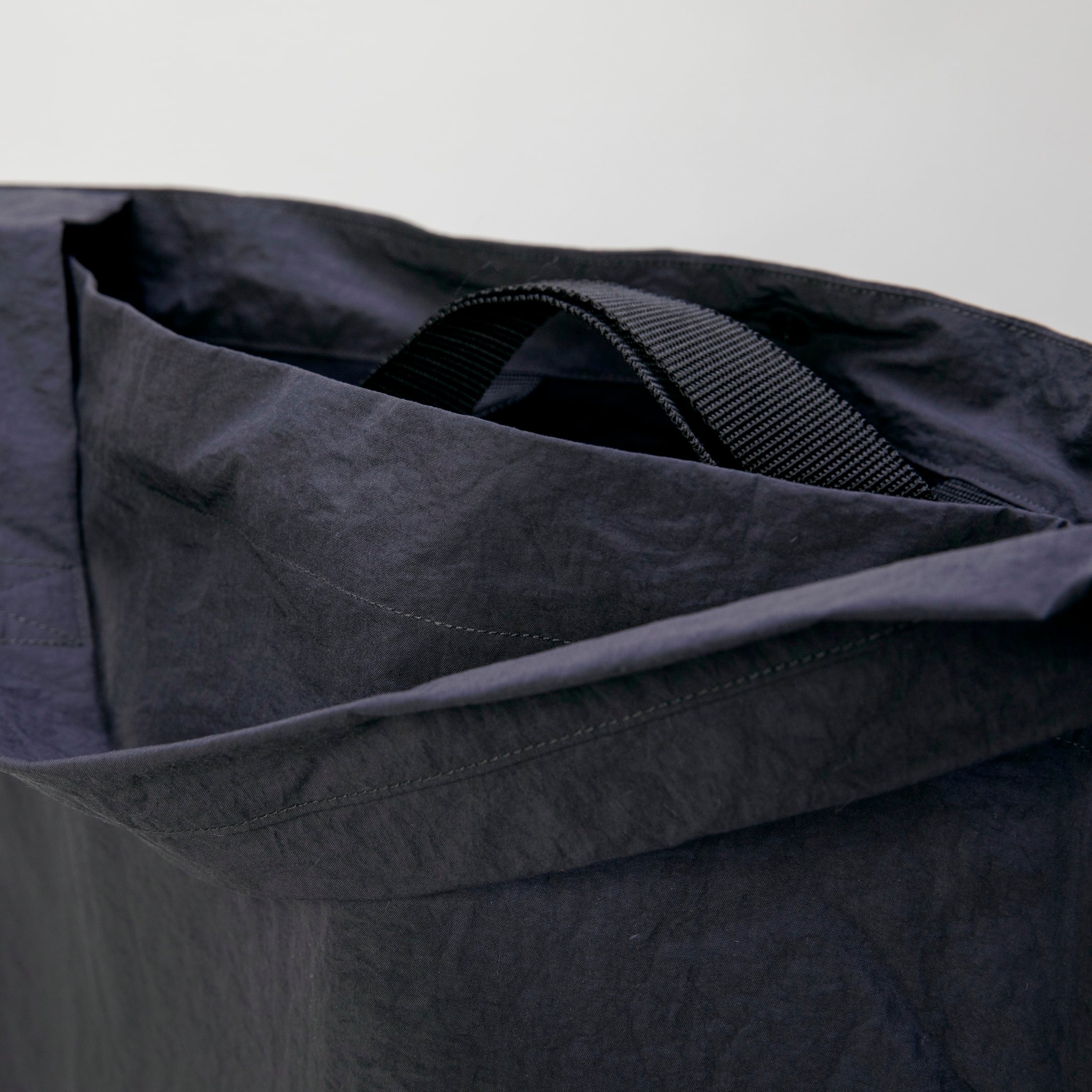 ERA. / BT PIPE BAG | MA STORE