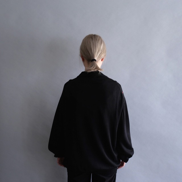 3D line and stitch motif line loose mode sweater