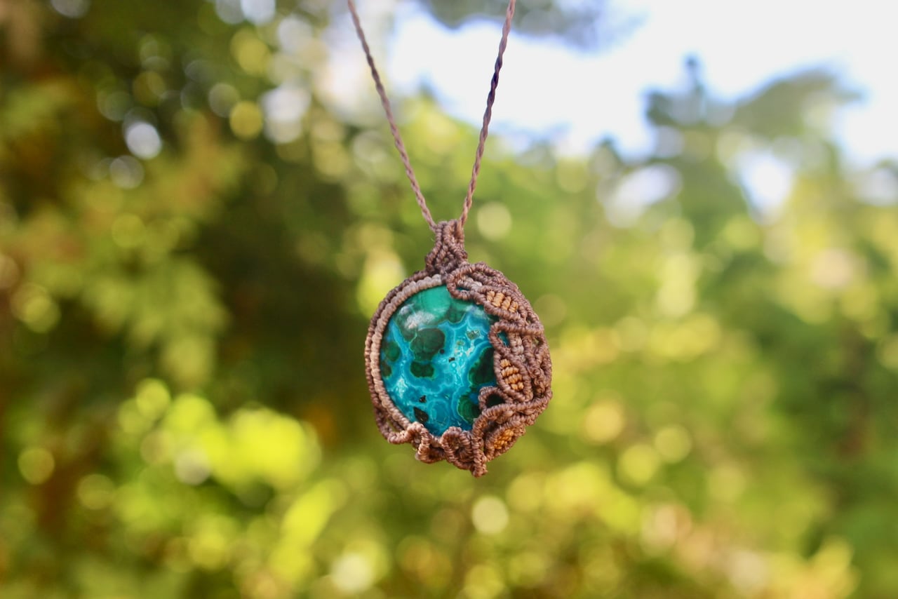 Chrysocolla malachite micro macrame pendant