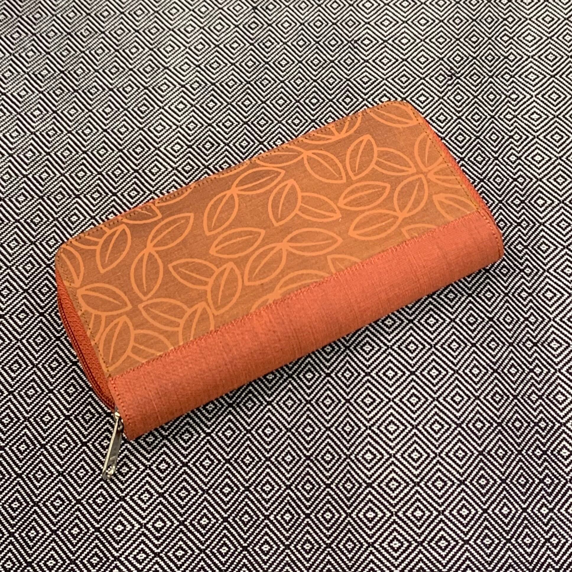 【完売】シルク財布 限定財布 ブラウン クリスマス 軽い財布 新生活 LEAF WALLET ブラウン
