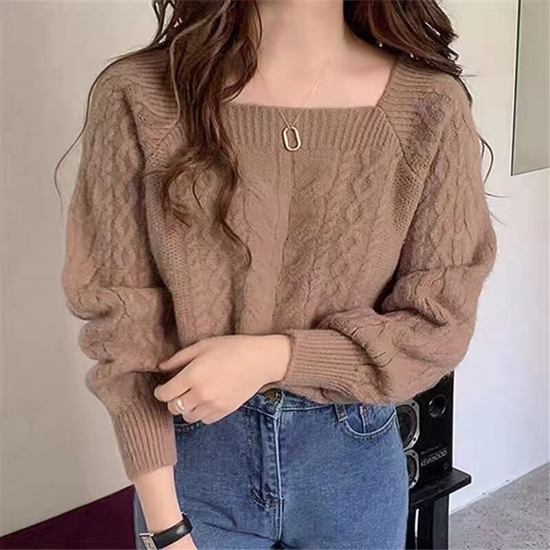 スクエアネック　ケーブルニット　AJ66123-9369