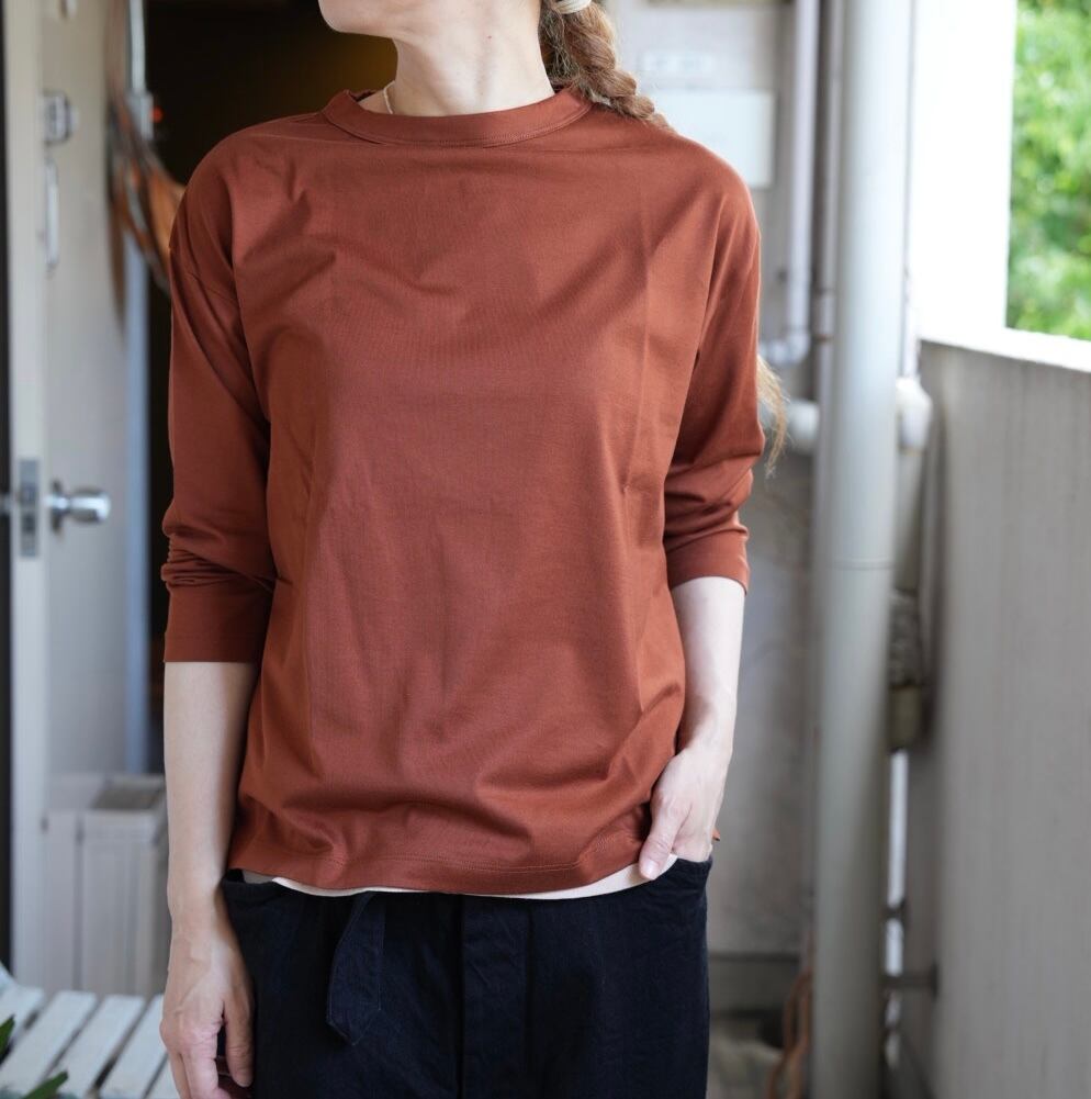 handvaerk(ハンドバーク)60/2 BOTTLE NECK L/S T-SHIRT SPICE