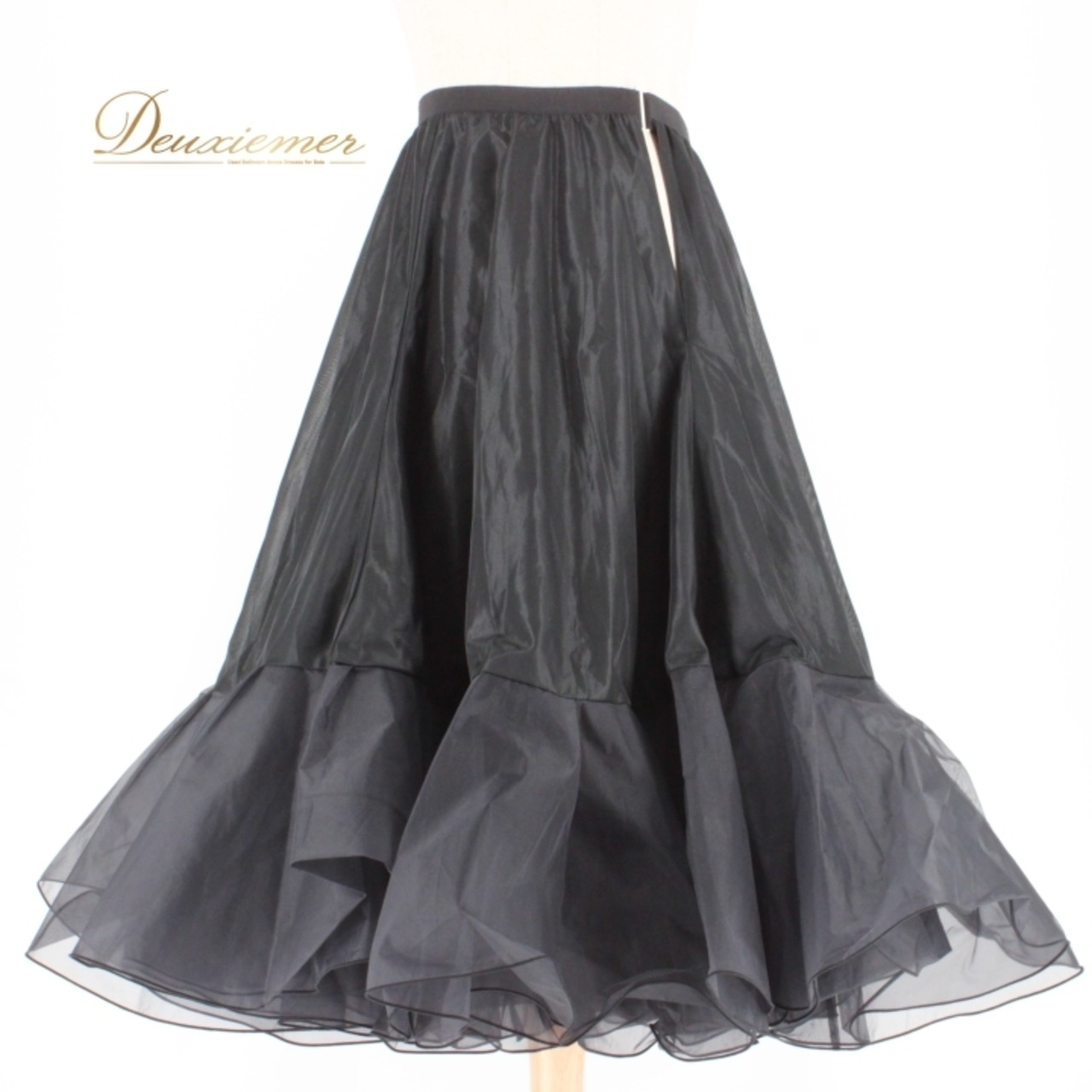 社交ダンス 衣装 スタンダード パニエ スカート ペチコート レッスンウェア SEKINE セキネ 黒 無地 シンプル 華やか ブラック系 上品 パーティー フォーマル オケージョン 体型カバー スカート丈68cm ウエストゴム おしゃれ フィット感 伸縮性 自宅練習 ダンスレッスン レディース 日本製 シンプルデザイン モノトーン 全天候対応 パニエスカート シンプルスカート スタイルアップ 衣装替え