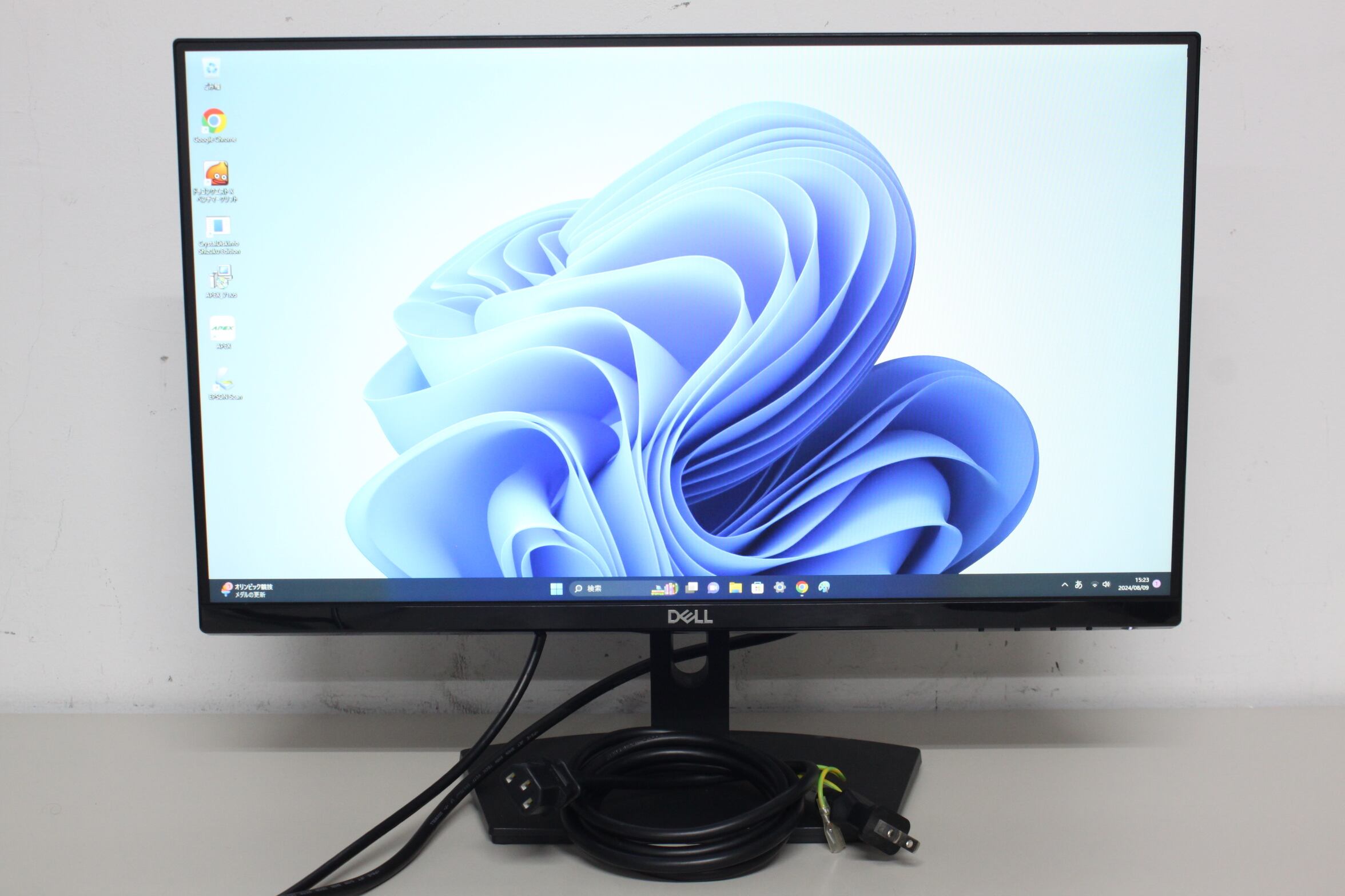 DELL モニター 本体 ケーブル一式付き 【公式通販】