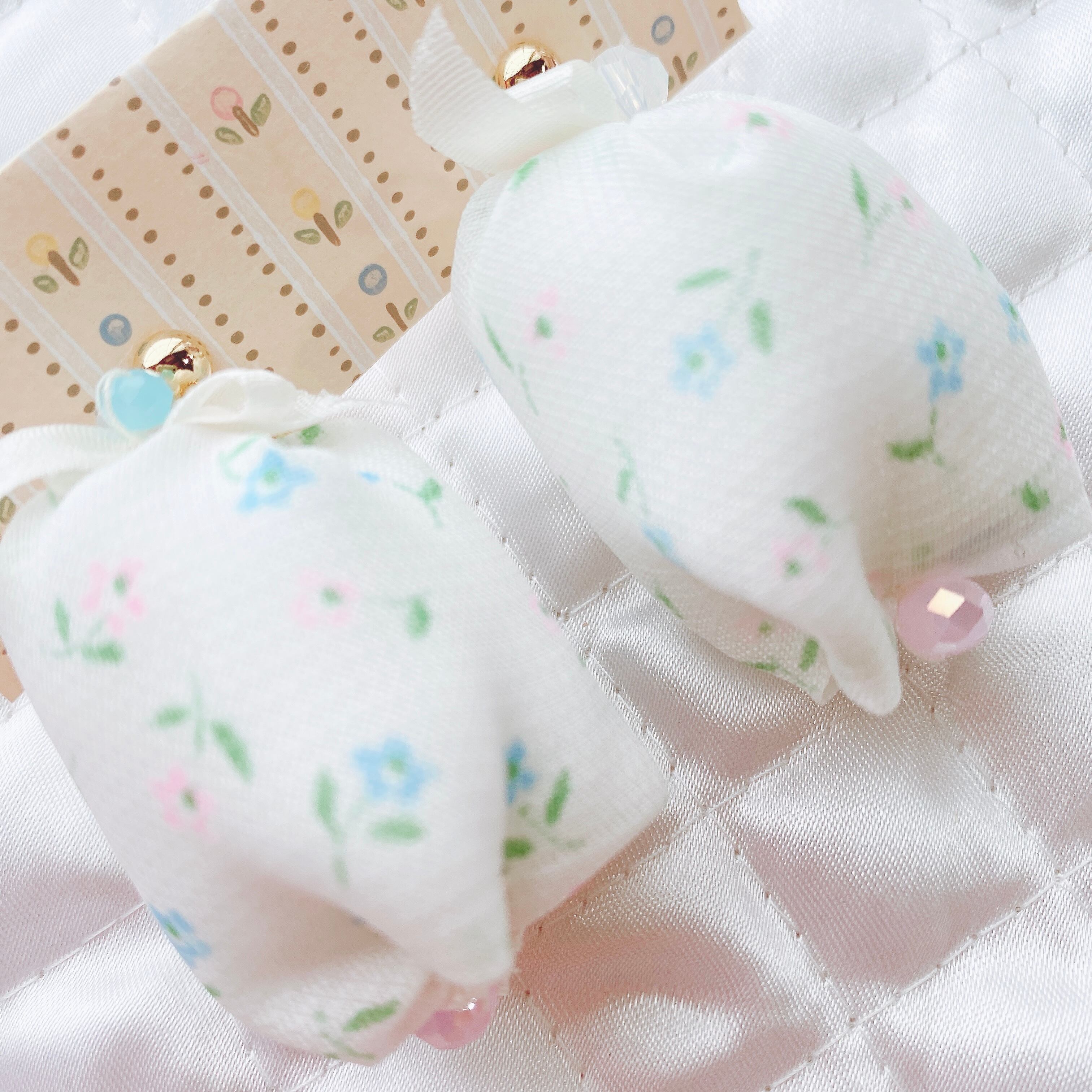 Vintage baby fabric x Tulip 耳飾り(C)♡イヤリング・ピアス