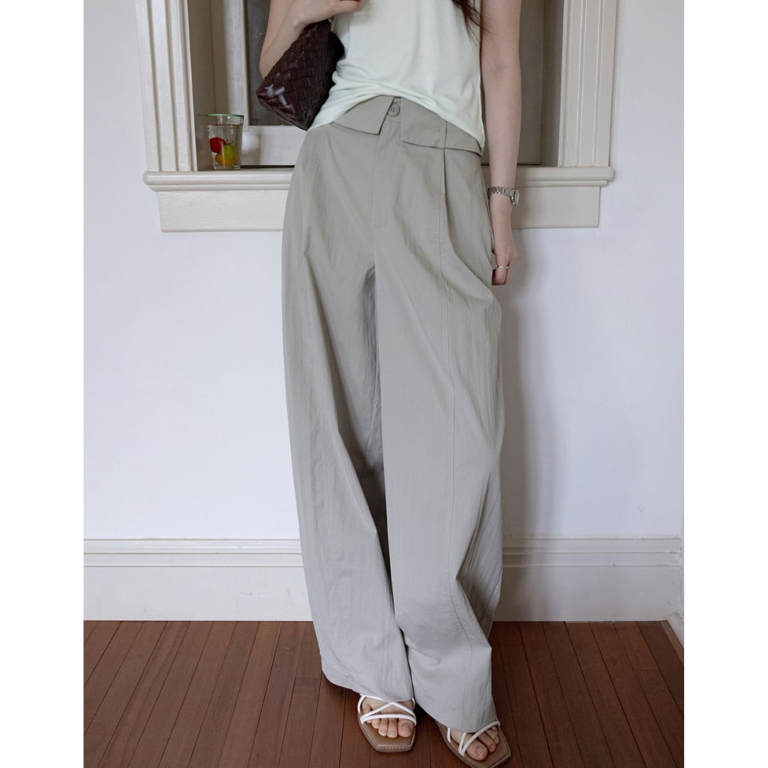 tuck wide straight pants