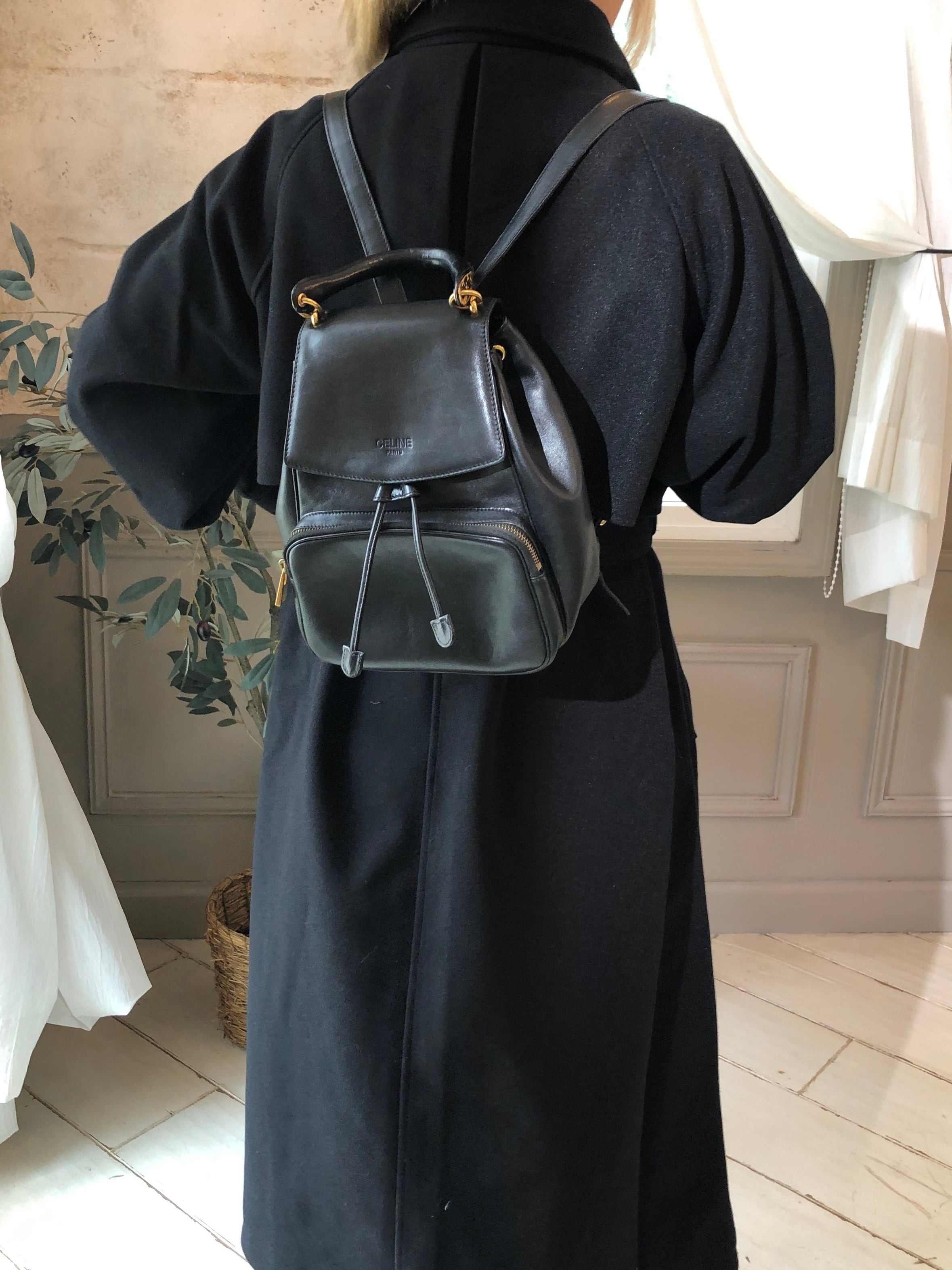 希少 CELINE セリーヌ エナメルレザー リュック ブラック