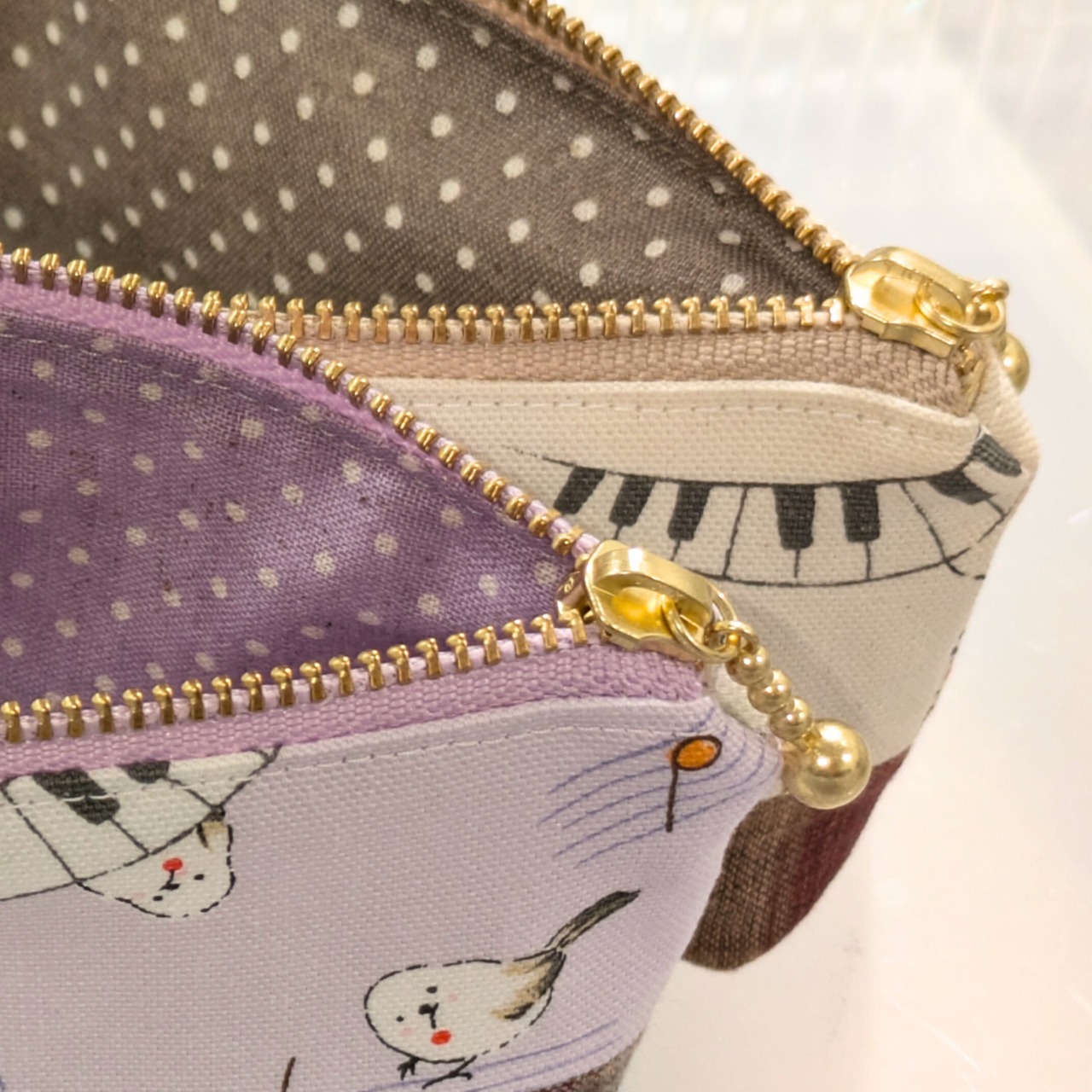 NanaMomo　ペンケースIV　 音楽とシマエナガ