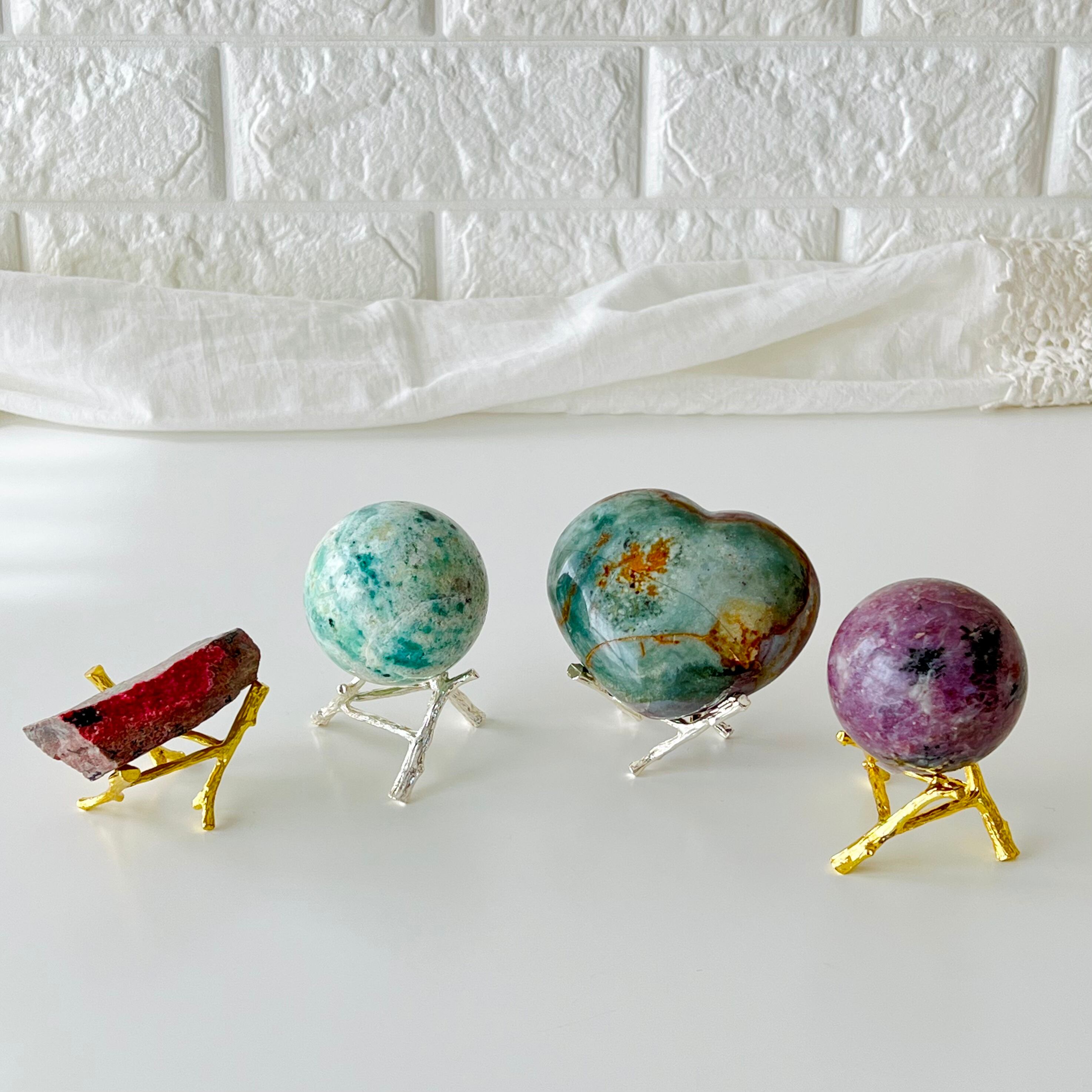 ブランチ＊木の枝モチーフ＊スフィアスタンド＊丸玉台座＊天然石