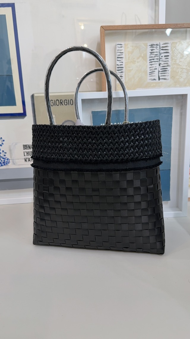 Shiratsukiパソコンサイズモデル