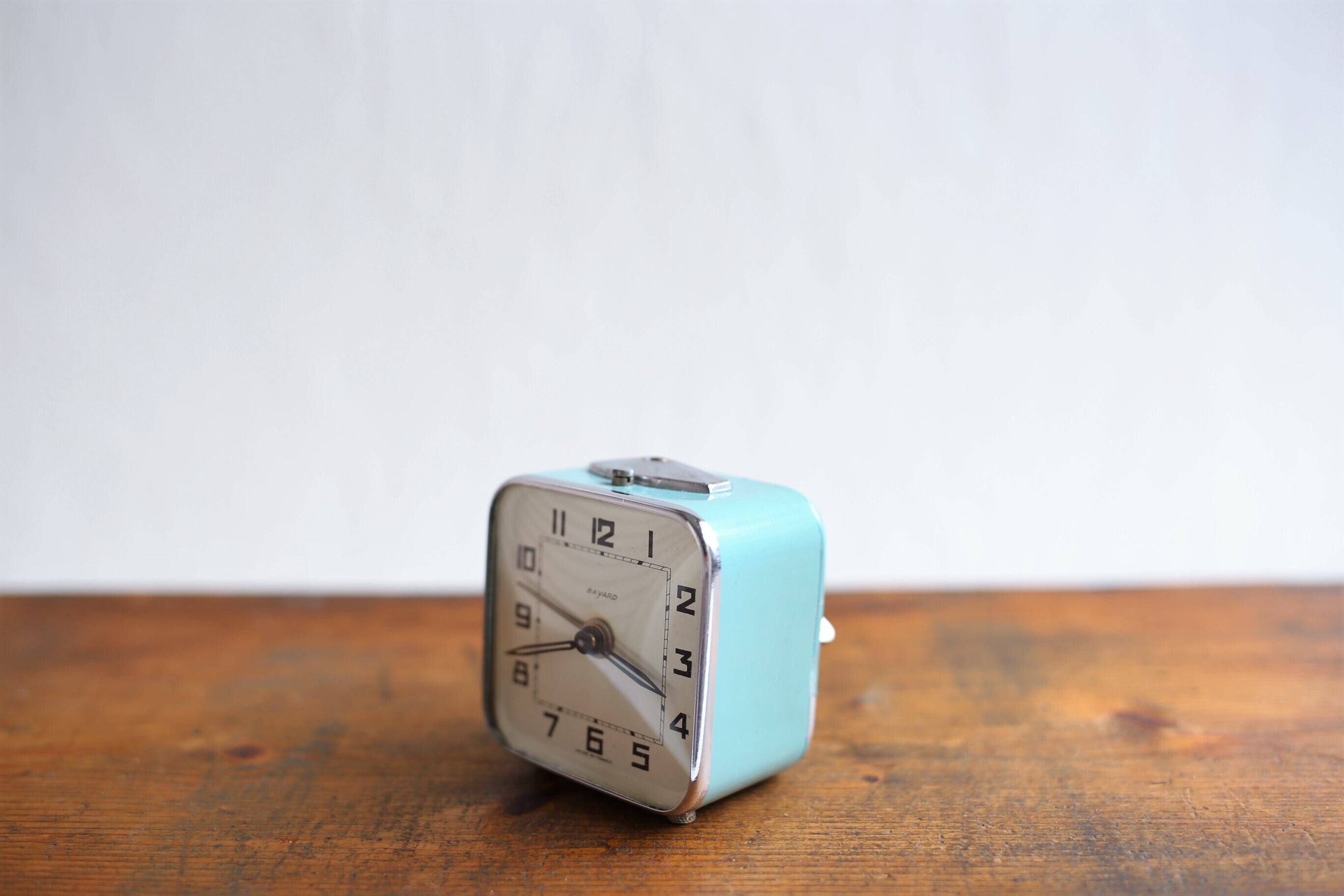 フランス アンティーク ヴィンテージ BAYARD 目覚まし時計 小型スクエア(コバルトグリーン) N-02925