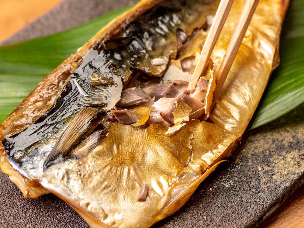 塩サバ（2切） | 露弥水産