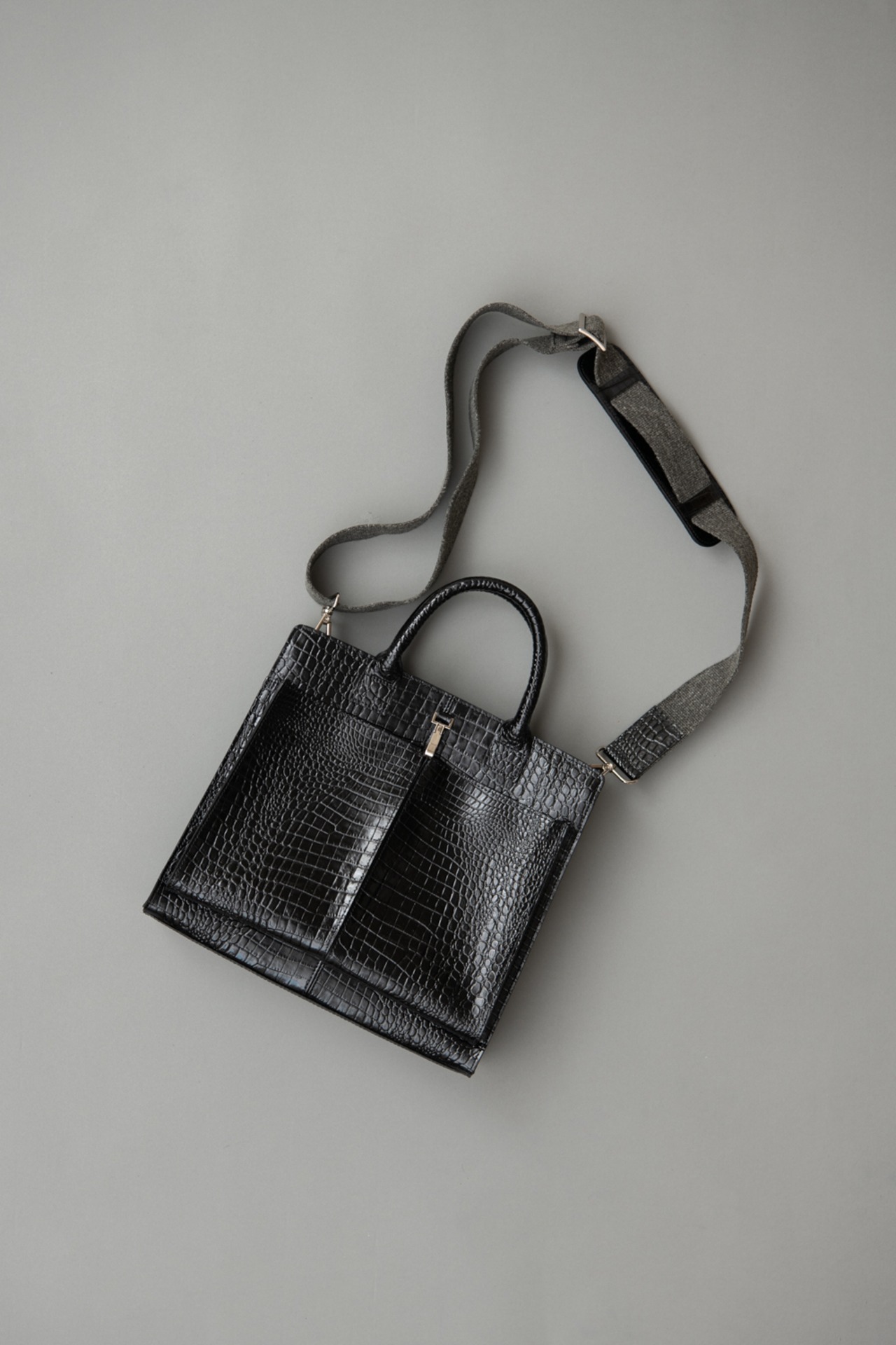 Rich I】M.RECTANGLE [LEATHER HELMET BAG・MEDIUM・CROCODILE] 