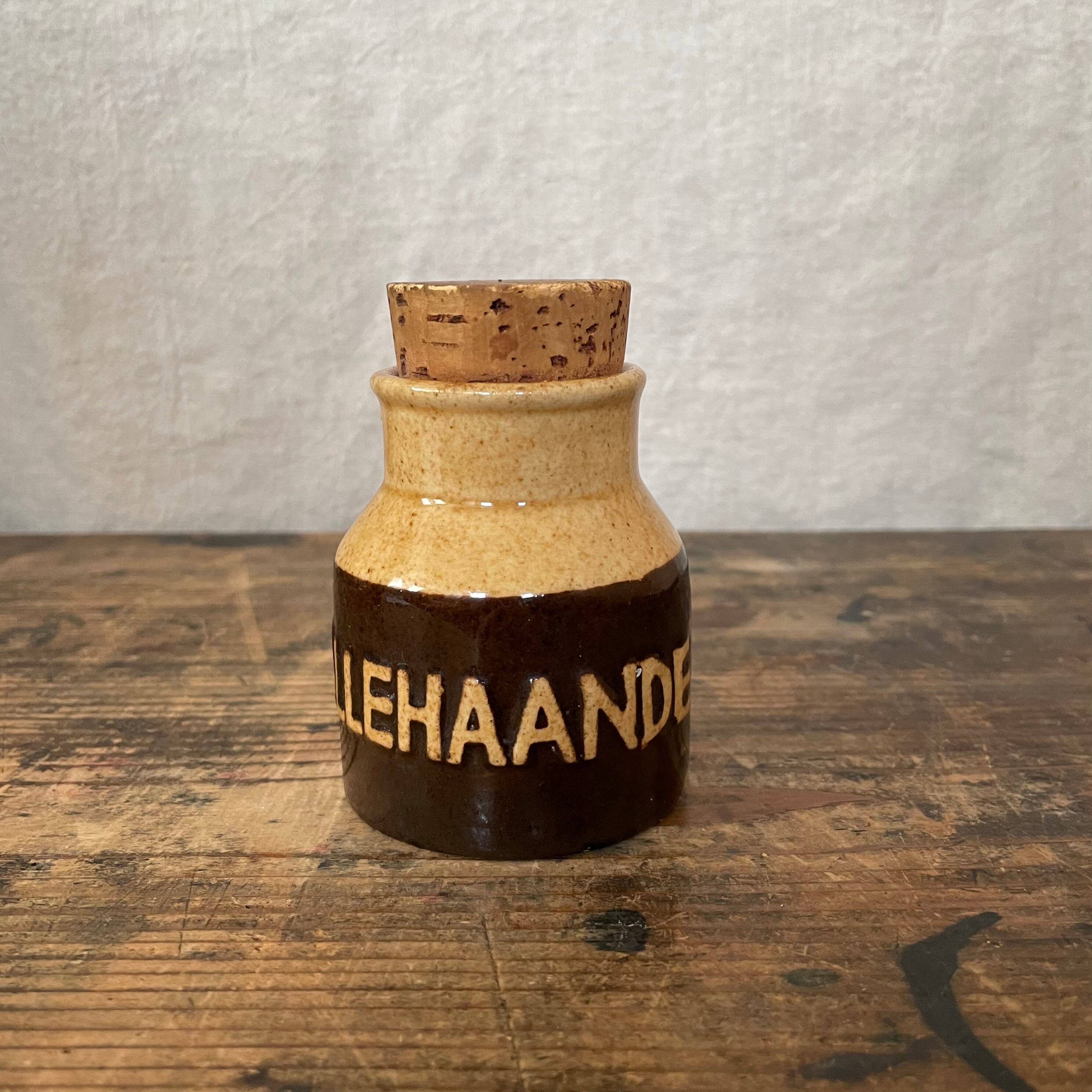 ALLEHAANDEのスパイスボトル