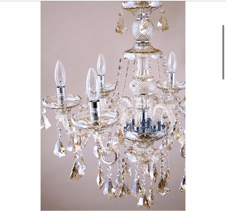 吊照明】クリスタル シャンデリア［LACIA］6灯 アンバー E12/水雷型