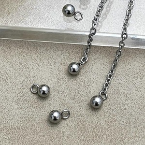【4pcs】4mmステンレス製ボールチャームコネクター /ラウンド